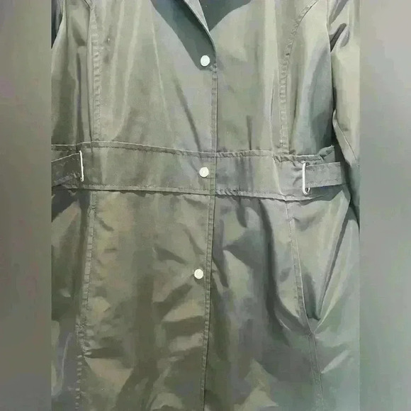 Trench-coat with Button Closure Size XL - Picture 5 of 16